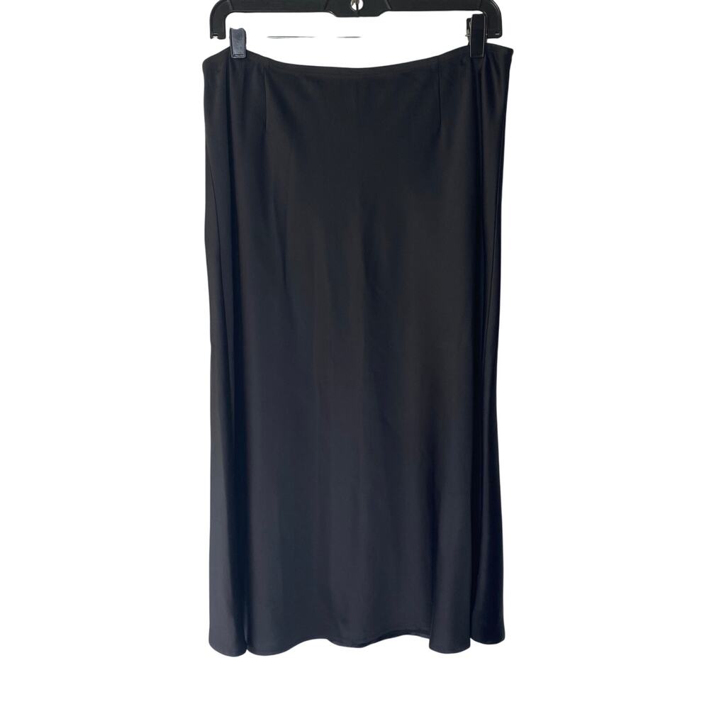 Chicos Woman’s Black Satin Midi Skirt SZ 1.5 Classic Modest Minimalist